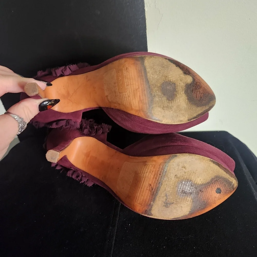 Zara Suede Purple Peep-Toe Heels - Picture 6 of 7